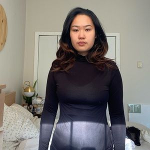 Uniqlo heat tech black turtleneck. Size M